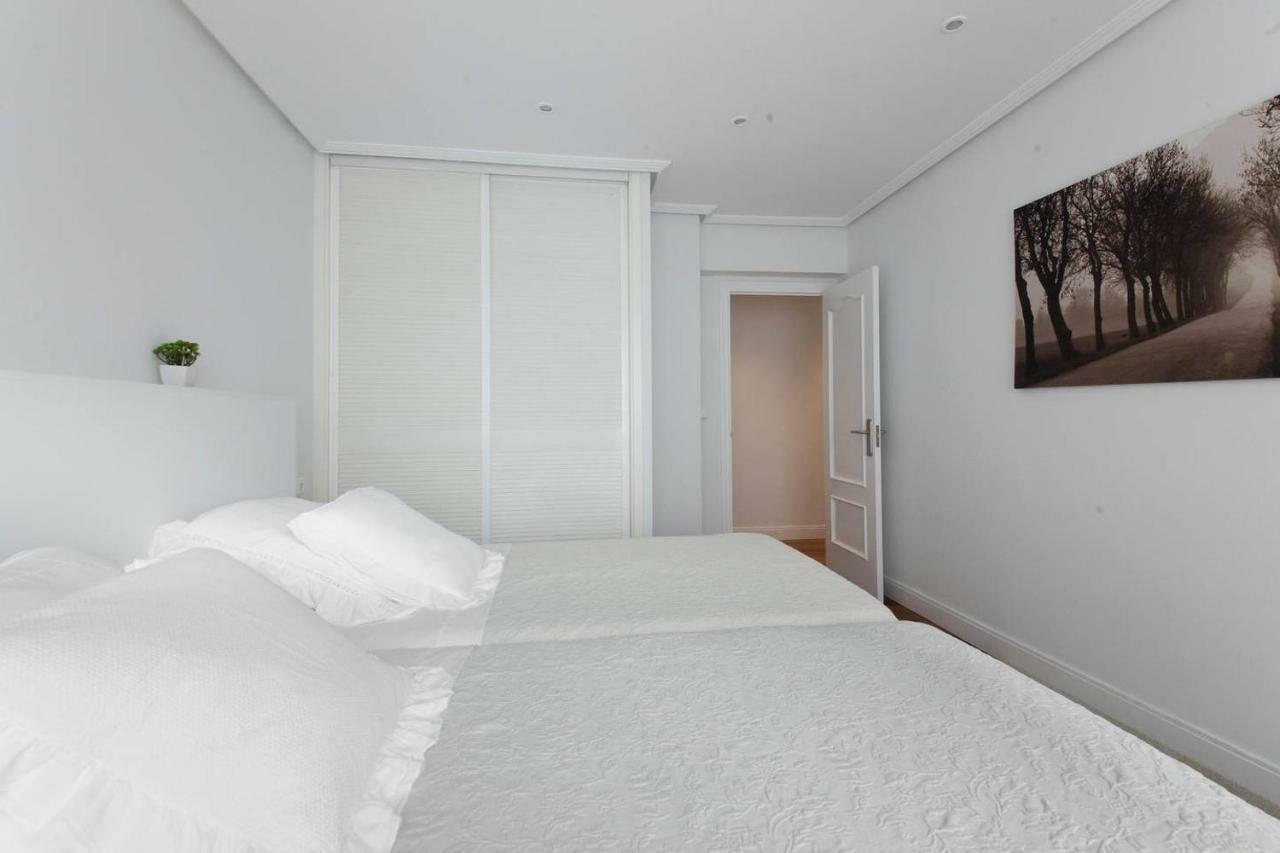 Ondarreta Room With Independent Entrance Сан Себастиан Екстериор снимка